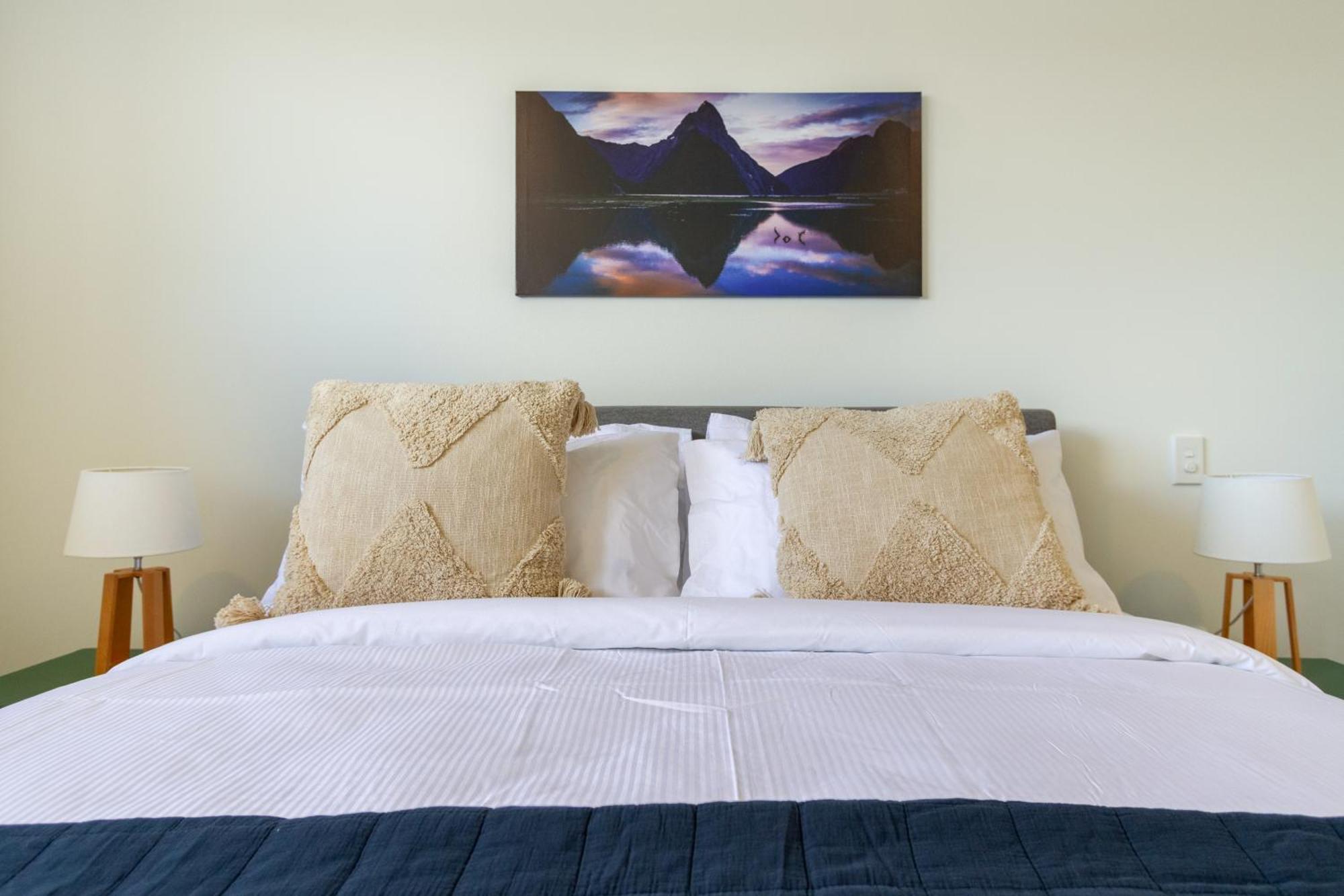 奥克兰Conveniently Located 2Br Townhouse In West Akl公寓 外观 照片