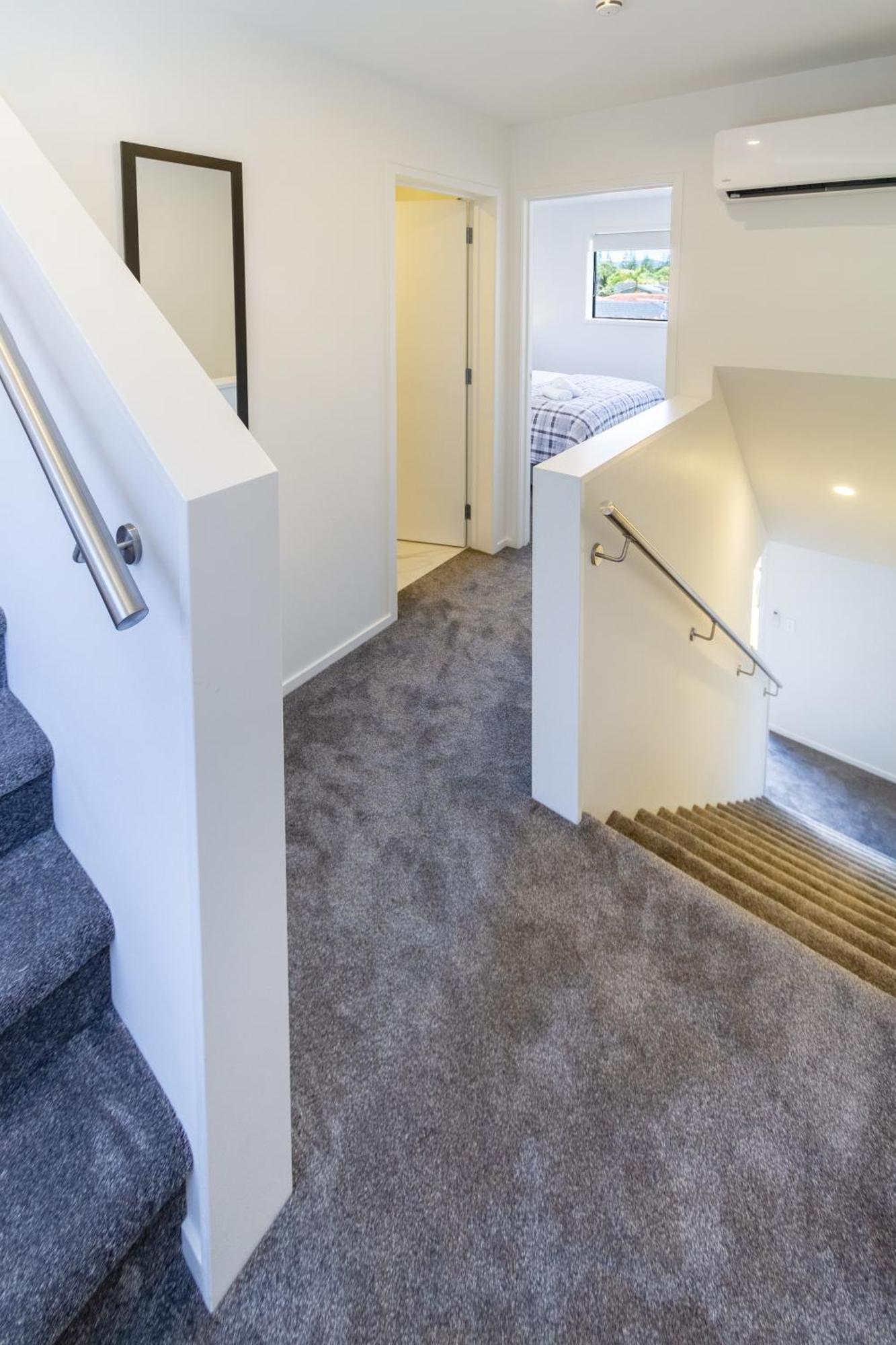 奥克兰Conveniently Located 2Br Townhouse In West Akl公寓 外观 照片